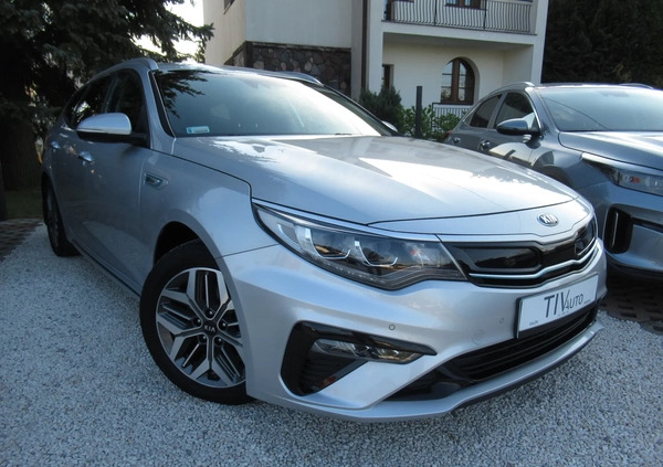 Kia Optima cena 89888 przebieg: 58250, rok produkcji 2019 z Darłowo małe 781